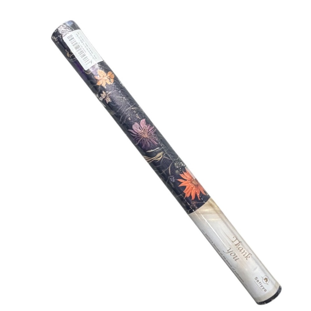 Safiyya Peel and Stick Floral Wallpaper Bathroom Vinyl 2m Roll TM1322 Navy Blue